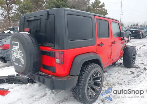 2015 Jeep Wrangler Unlimited Sport z USA, uszkodzony, nr VIN 1C4BJWDG4FL538028